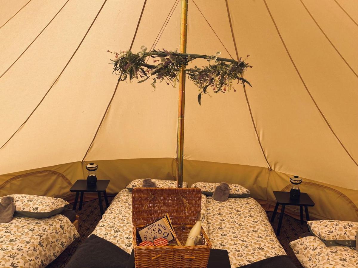 Duneden Belle Glamping Hotel Randalstown Ngoại thất bức ảnh