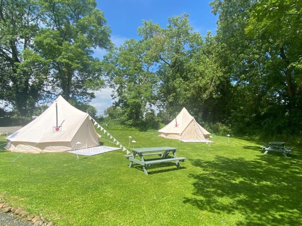 Duneden Belle Glamping Hotel Randalstown Ngoại thất bức ảnh